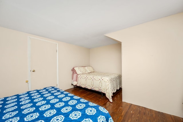 540 Powell Hollow Rd, Tullahoma, TN 37388 - bedroom featuring wood finished floors