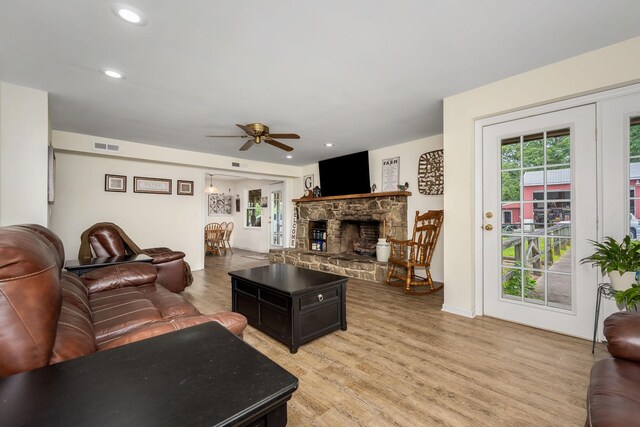 540 Powell Hollow Rd, Tullahoma, TN 37388 - living area with a ceiling fan, light wood-style flooring, a fireplace, and recessed lighting
