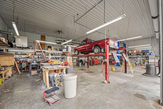 540 Powell Hollow Rd, Tullahoma, TN 37388 - garage featuring a workshop area