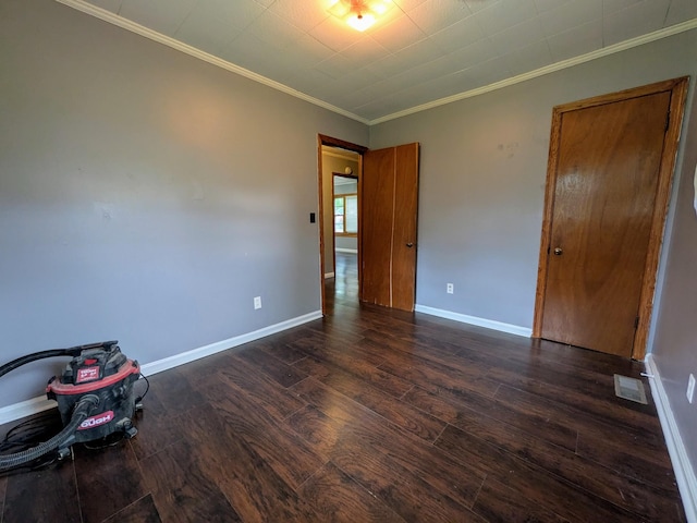 3007 Green Hill Dr, Centerville, TN 37033 - spare room with dark wood-style floors and crown molding