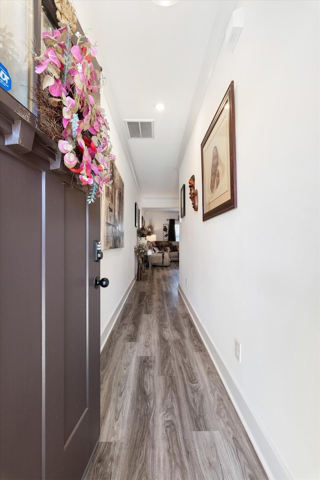 3331 Alta Ln, Murfreesboro, TN 37128 - hall with wood finished floors and baseboards