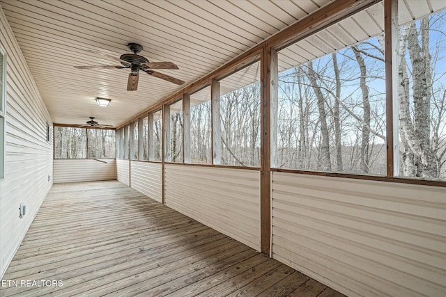 708 Poston Dr, Monterey, TN 38574 - deck featuring a ceiling fan
