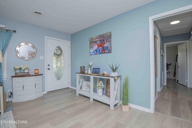8114 Sharp Rd, Powell, TN 37849 - entryway featuring wood finished floors and baseboards