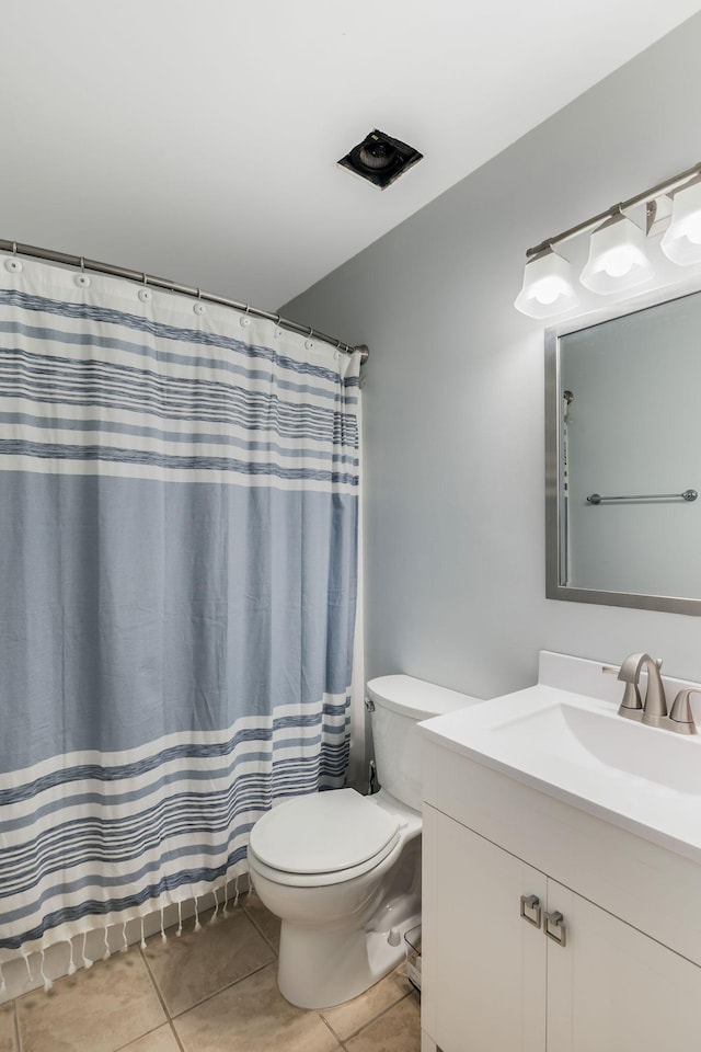 2117 Spring Hill Cir, Spring Hill, TN 37174 - bathroom featuring vanity and tile patterned floors