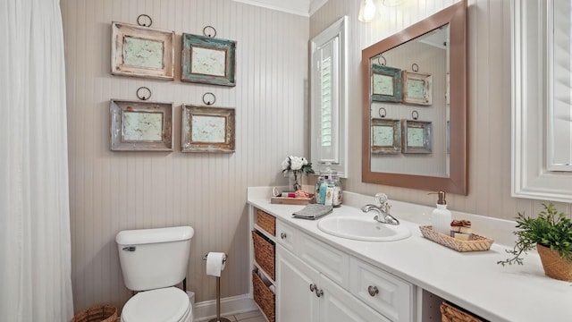 529 Derby Downs, Lebanon, TN 37087 - bathroom featuring vanity and crown molding