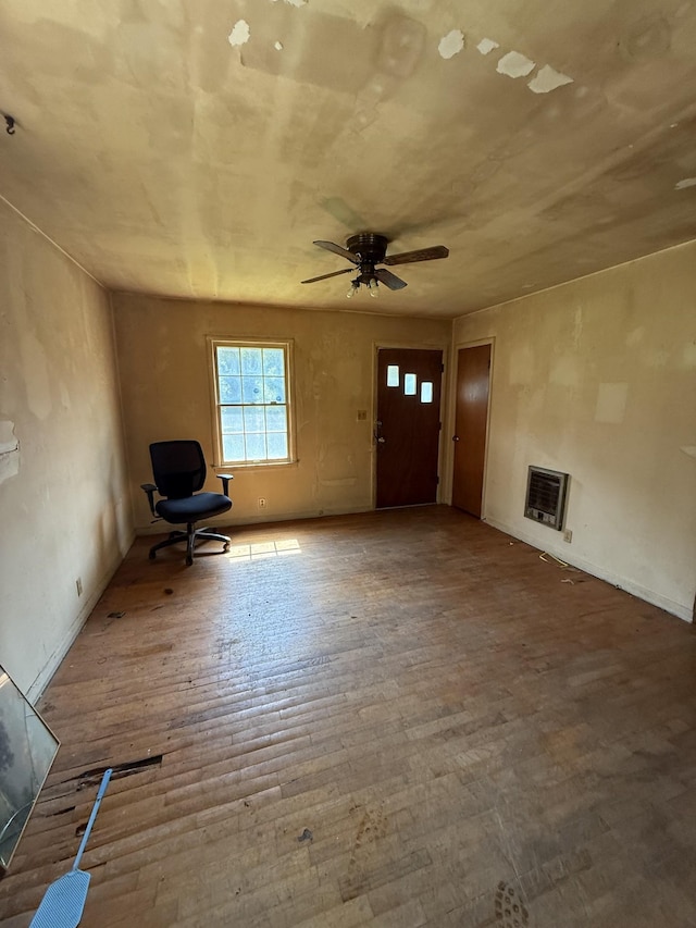 110 S Oak Dr, Collinwood, TN 38450 - photo 2