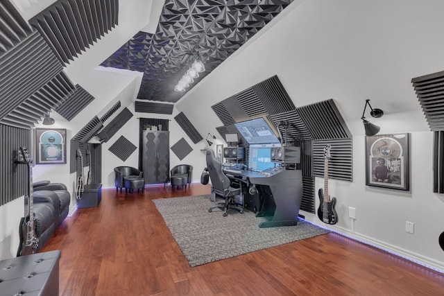 1016 Nealcrest Cir, Spring Hill, TN 37174 - office space featuring wood finished floors and baseboards