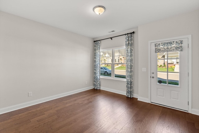 604 Douglas St, Lebanon, TN 37087 - foyer entrance with plenty of natural light and wood finished floors