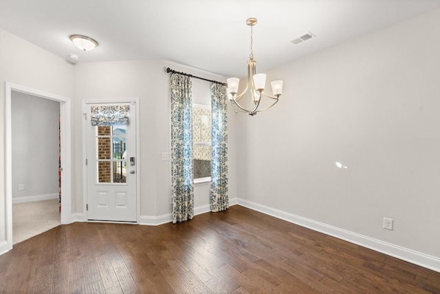 604 Douglas St, Lebanon, TN 37087 - foyer featuring a chandelier and hardwood / wood-style floors