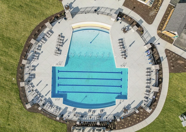 604 Douglas St, Lebanon, TN 37087 - drone / aerial view of a pool