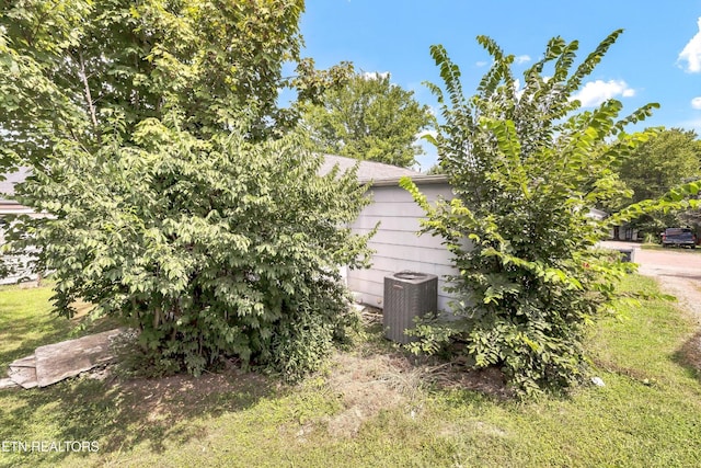 327 Atlantic Ave, Knoxville, TN 37917 - photo 4