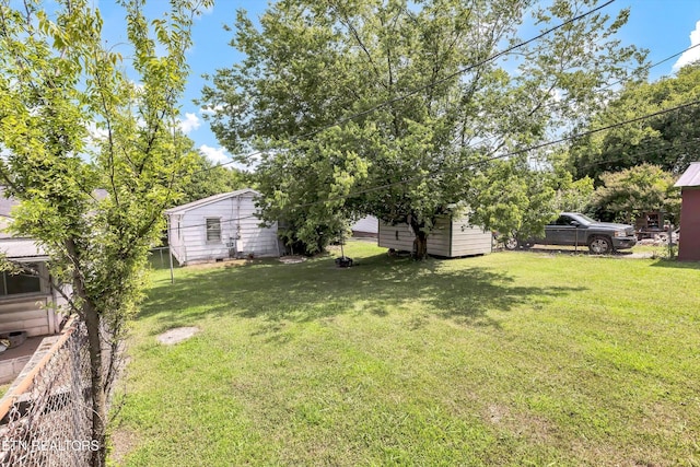 327 Atlantic Ave, Knoxville, TN 37917 - photo 8