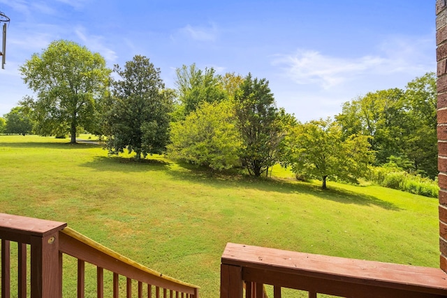 131 E Robertson Rd, Castalian Springs, TN 37031 - view of green lawn