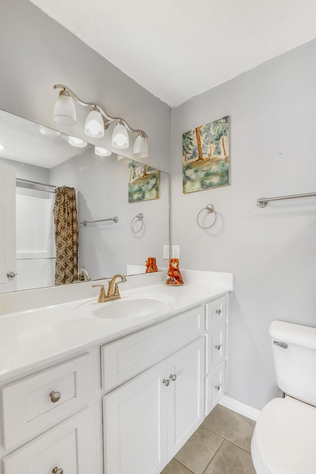 397 W Mcglothlin St, Portland, TN 37148 - full bath with vanity, tile patterned flooring, and a shower with shower curtain