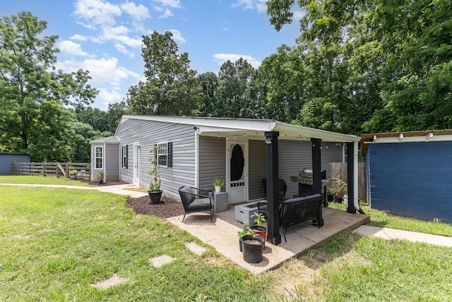 5519 Noble King Rd, Franklin, TN 37064 - rear view of property featuring a patio area