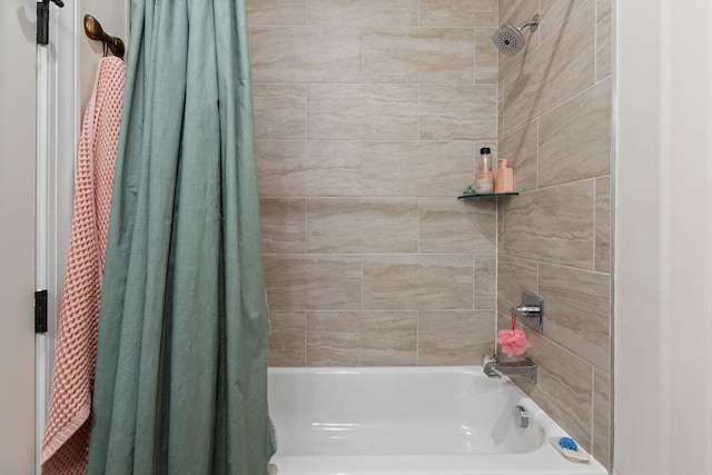 7318 Harlow Dr, College Grove, TN 37046 - bathroom with shower / tub combo