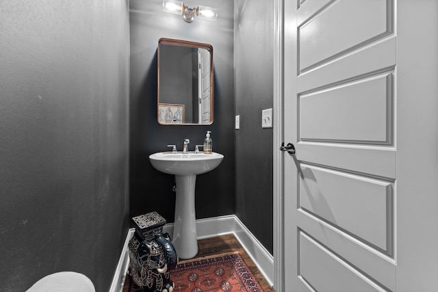 7318 Harlow Dr, College Grove, TN 37046 - bathroom featuring baseboards