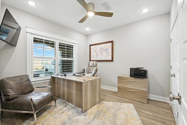 2135 Halfmoon Way, Murfreesboro, TN 37130 - office area featuring light wood-style floors, a ceiling fan, and recessed lighting