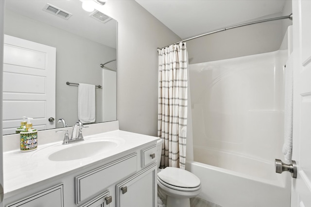 2135 Halfmoon Way, Murfreesboro, TN 37130 - full bathroom with vanity and shower / tub combo