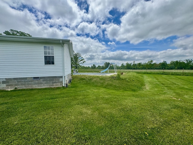 1039 Old Martha Washngton Rd, Clarkrange, TN 38553 - view of green lawn