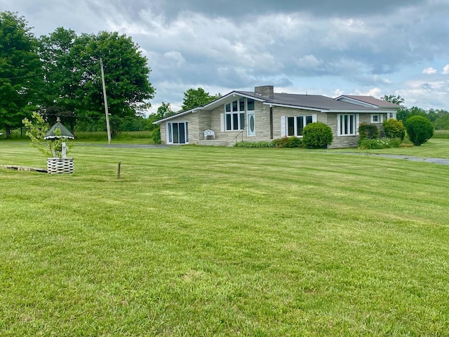 1039 Old Martha Washngton Rd, Clarkrange, TN 38553 - view of green lawn