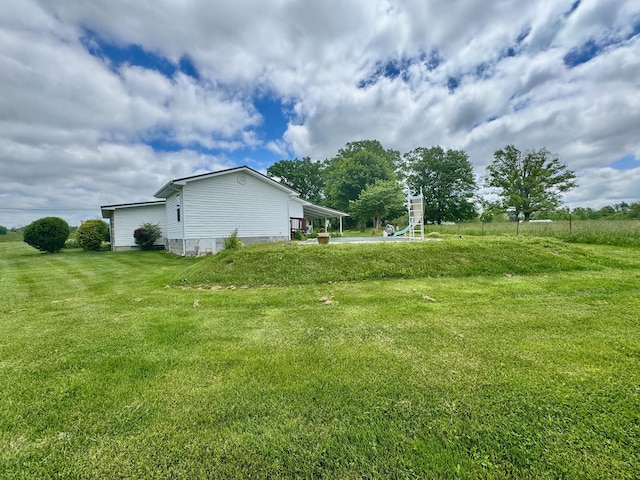 1039 Old Martha Washngton Rd, Clarkrange, TN 38553 - view of green lawn
