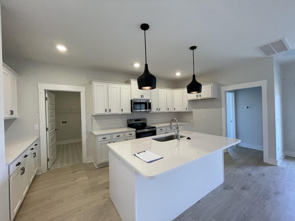 136 Lightberry Ln, Hendersonville, TN 37075 - photo 4