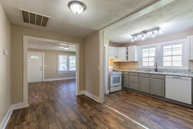 310 Carter St, Manchester, TN 37355 - photo 11