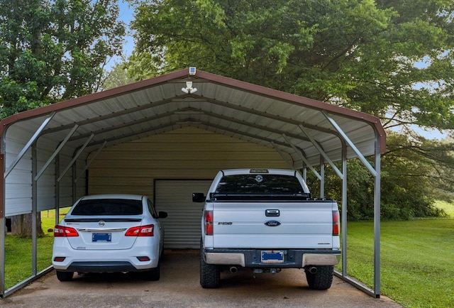 4651 Cynthia Ln, Murfreesboro, TN 37127 - view of vehicle parking with a detached carport