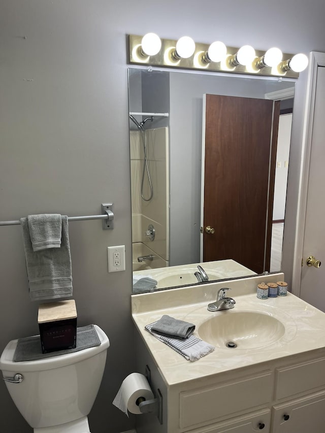 538 Lincoln St, Pulaski, TN 38478 - full bathroom featuring vanity and  shower combination