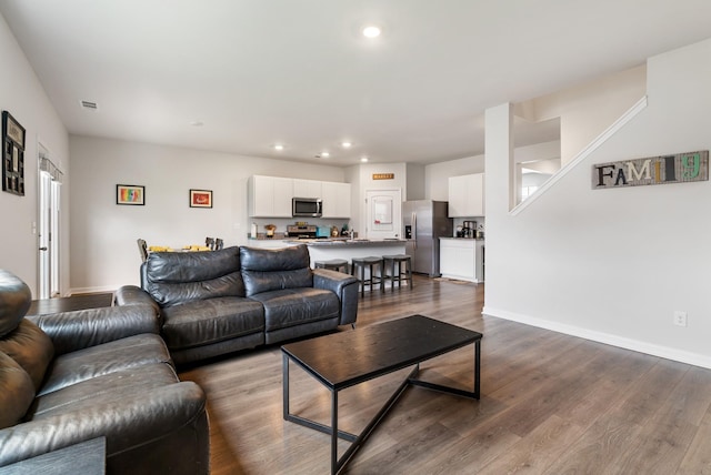 125 Stammer Farms Blvd, Chapel Hill, TN 37034 - living room featuring recessed lighting and dark wood-type flooring