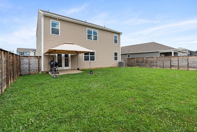 125 Stammer Farms Blvd, Chapel Hill, TN 37034 - rear view of property featuring a patio area, a fenced backyard, and french doors