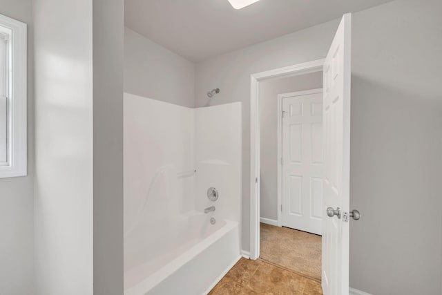 2995 Pipkin Hills Dr, Spring Hill, TN 37174 - bathroom with shower / bath combination and baseboards