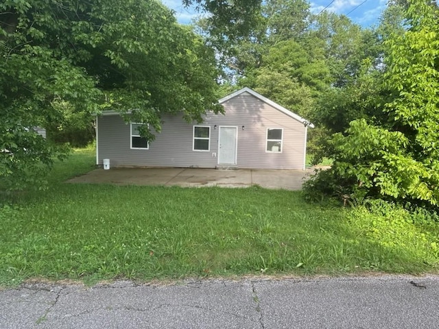 106 Wyatt St N, Bruceton, TN 38317 - photo 1