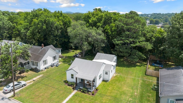 2011 Denham Ave, Columbia, TN 38401 - aerial view of property and surrounding area featuring a forest