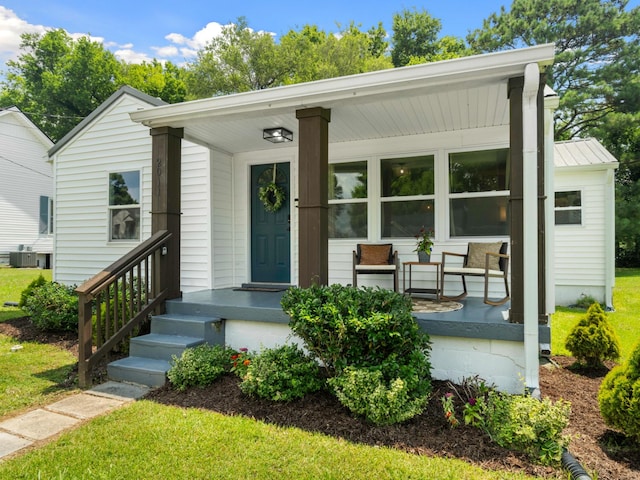 2011 Denham Ave, Columbia, TN 38401 - view of front of home featuring a porch