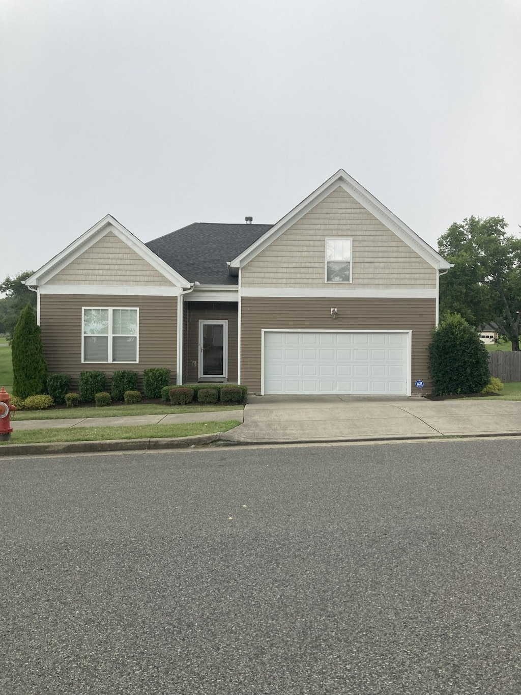 2524 Val Marie Dr, Madison, TN 37115 - view of front of house with concrete driveway