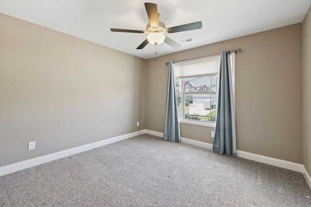 510 Sourwood Dr, Clarksville, TN 37042 - spare room featuring ceiling fan and carpet