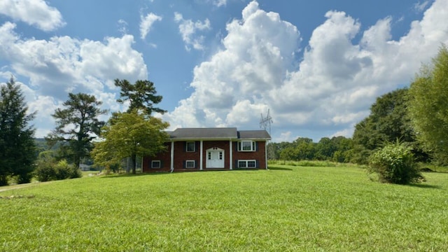 51 Poppy Ln, Ringgold, GA 30736 - split foyer home with a front yard