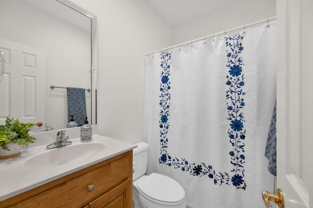 2785 Rutland Ct, Thompsons Station, TN 37179 - bathroom with vanity and curtained shower