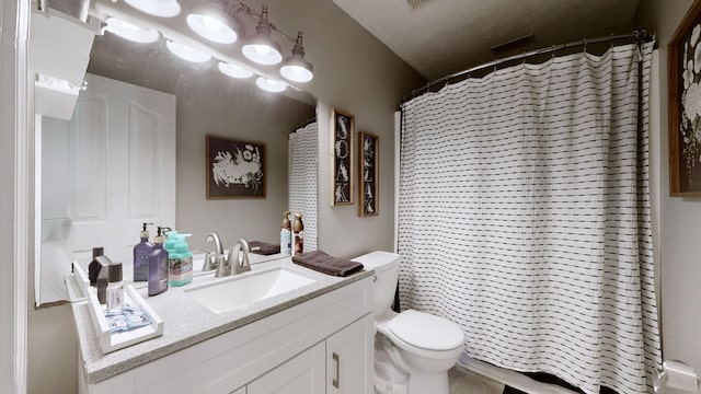2806 Holsted Dr, Murfreesboro, TN 37128 - full bath featuring vanity, a shower with shower curtain, and a textured ceiling