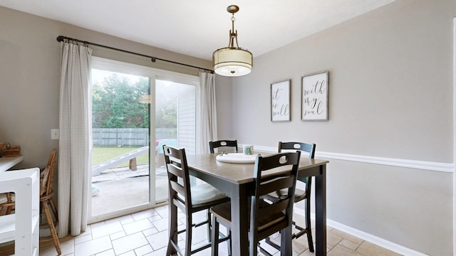 2806 Holsted Dr, Murfreesboro, TN 37128 - dining area with baseboards
