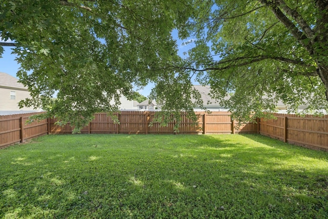 2016 Golden Ct, Spring Hill, TN 37174 - view of fenced backyard