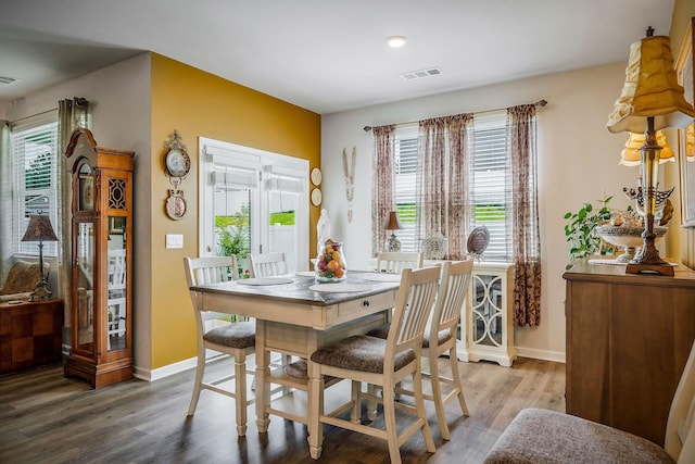 155 Nunally Dr, Baxter, TN 38544 - dining room featuring wood finished floors and recessed lighting