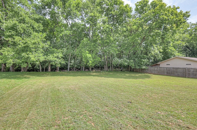 1213 N Graycroft Ave, Madison, TN 37115 - view of yard featuring view of wooded area