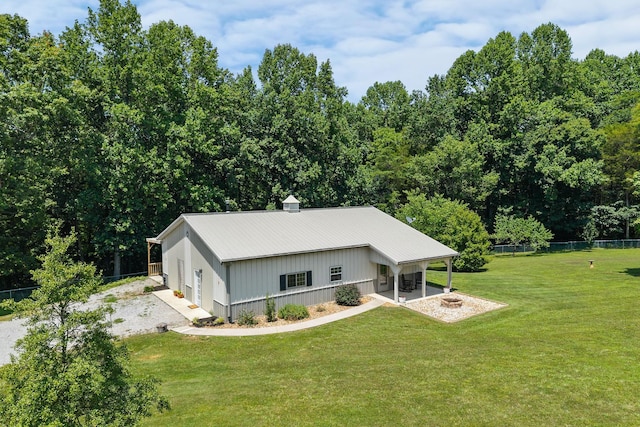 9656 Francis Ferry Rd, Rock Island, TN 38581 - view of front of home featuring a metal roof and driveway