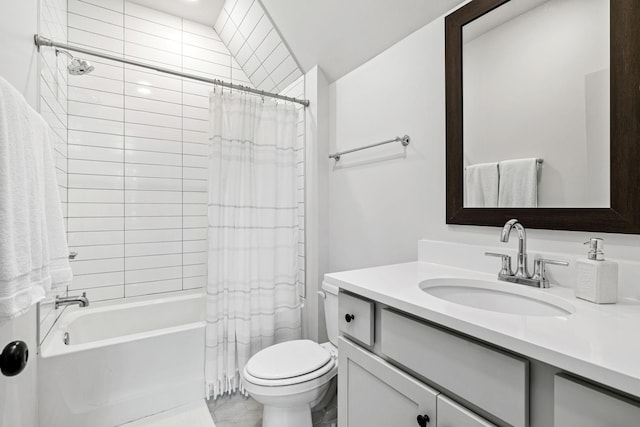5831 Branta Dr, Franklin, TN 37064 - full bath with vanity and shower / bath combination with curtain