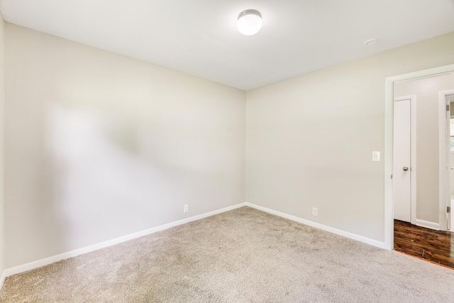 2010 Olympia Pl, Murfreesboro, TN 37130 - unfurnished room with carpet and baseboards