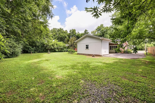 2010 Olympia Pl, Murfreesboro, TN 37130 - view of yard featuring a patio