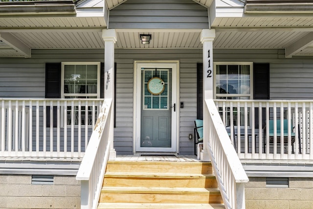 112 Ray Ave, Old Hickory, TN 37138 - view of exterior entry featuring a porch